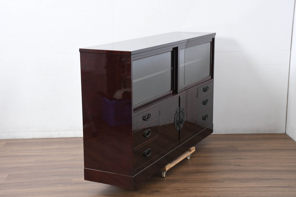 中古　新古品　未使用　展示品　二本松工藝館　田中家具　和の趣を感じる民芸飾り棚(サイドボード、サイドキャビネット、収納棚、戸棚)(定価約88万円)(R-081198)