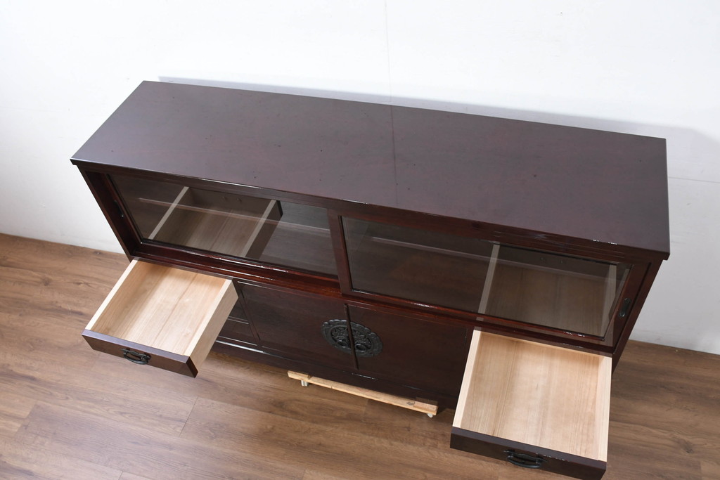 中古　新古品　未使用　展示品　二本松工藝館　田中家具　和の趣を感じる民芸飾り棚(サイドボード、サイドキャビネット、収納棚、戸棚)(定価約88万円)(R-081198)