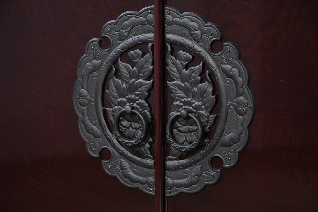 中古　新古品　未使用　展示品　二本松工藝館　田中家具　和の趣を感じる民芸飾り棚(サイドボード、サイドキャビネット、収納棚、戸棚)(定価約88万円)(R-081198)