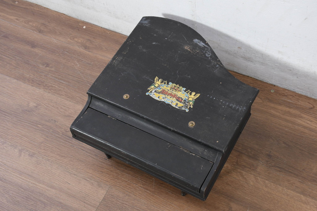 ジャンク品　国産　希少品　昭和初期　MIKADO OKAYAMA(ミカドピアノ)　可愛らしいアンティークミニピアノ(オブジェ、ディスプレイ、おもちゃ、玩具)(R-082083)