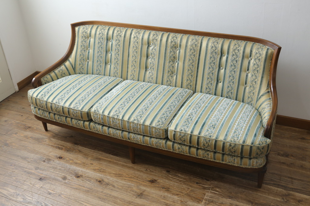 中古　DREXEL HERITAGE(ドレクセルヘリテイジ)　Upholstery(アップホルスタリー)　ワンランク上の上質なお部屋作りにぴったりの3人掛けソファ(アームソファ、3P)(R-055934)