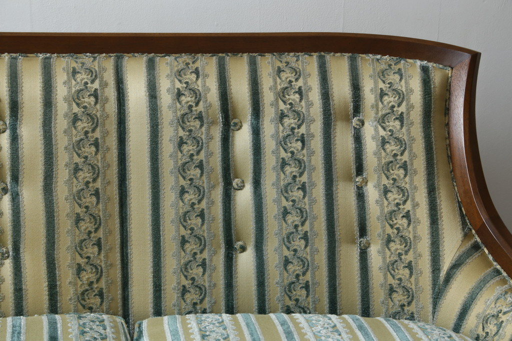 中古　DREXEL HERITAGE(ドレクセルヘリテイジ)　Upholstery(アップホルスタリー)　ワンランク上の上質なお部屋作りにぴったりの3人掛けソファ(アームソファ、3P)(R-055934)