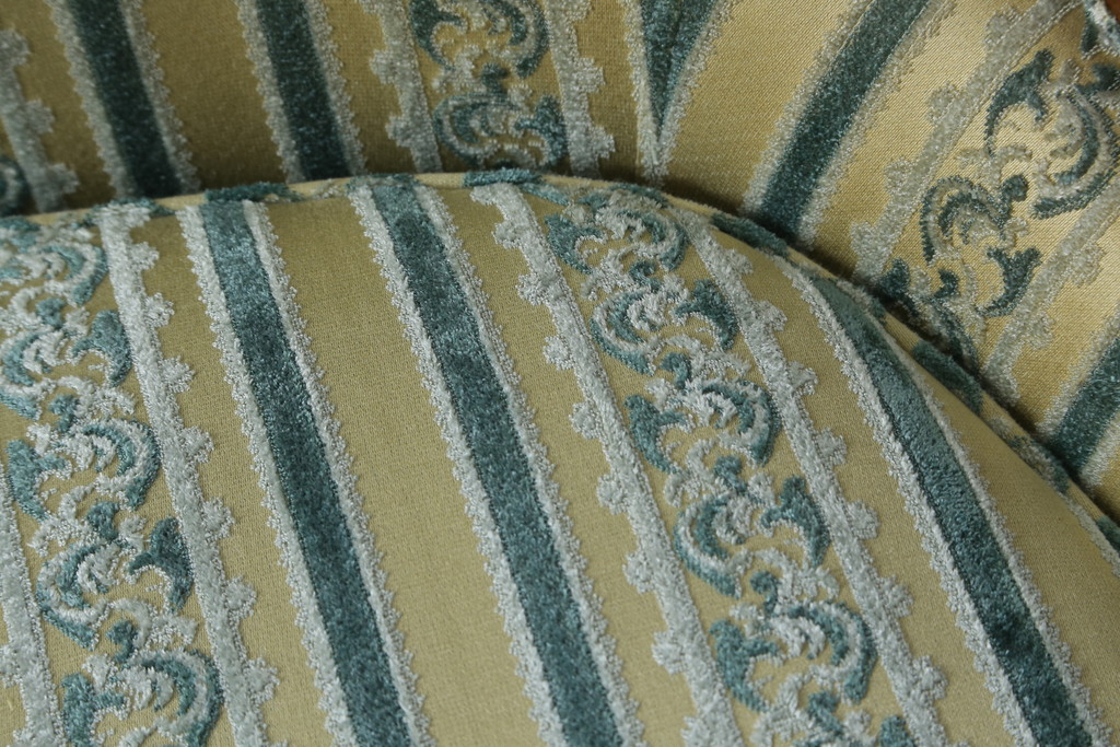 中古　DREXEL HERITAGE(ドレクセルヘリテイジ)　Upholstery(アップホルスタリー)　ワンランク上の上質なお部屋作りにぴったりの3人掛けソファ(アームソファ、3P)(R-055934)