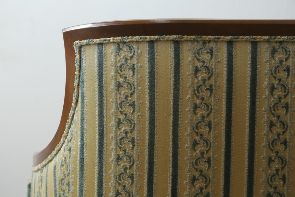 中古　DREXEL HERITAGE(ドレクセルヘリテイジ)　Upholstery(アップホルスタリー)　ワンランク上の上質なお部屋作りにぴったりの3人掛けソファ(アームソファ、3P)(R-055934)