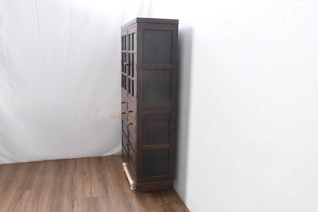 中古　美品　松本民芸家具　G-Ⅱ型特注モデル　シックな空間づくりが叶う面取り食器棚(収納棚、戸棚、本箱、ブックケース、カップボード、キャビネット、バラ売り可能)(定価約70万円)(R-082353)