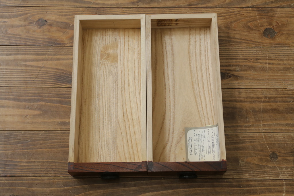 中古　美品!!　岩谷堂箪笥　菊幸　欅(ケヤキ)材　漆塗り　美しく迫力のある杢目が魅力的な長火鉢(木製火鉢、囲炉裏テーブル、ローテーブル、センターテーブル、リビングテーブル、座卓)(R-082845)