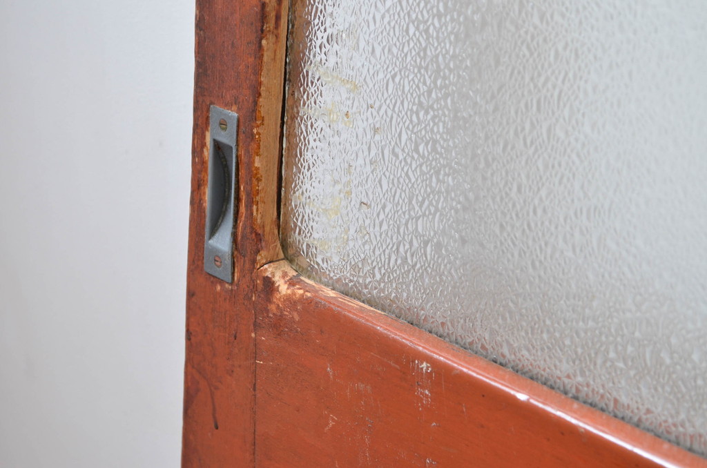 アンティーク建具　腰板欅(欅)材　どこか懐かしい雰囲気感じる幅狭ガラス戸4枚セット(引き戸、板戸)(R-082552)