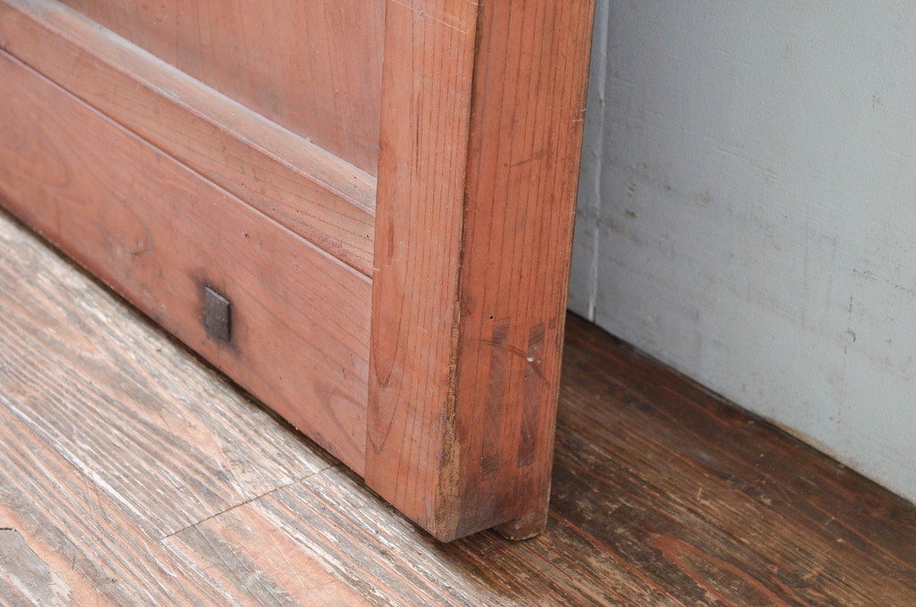 アンティーク建具　上手物!!　総欅(ケヤキ)材　凝った作りの北陸産格子蔵戸1枚(引き戸、格子戸、玄関戸)(R-082586)