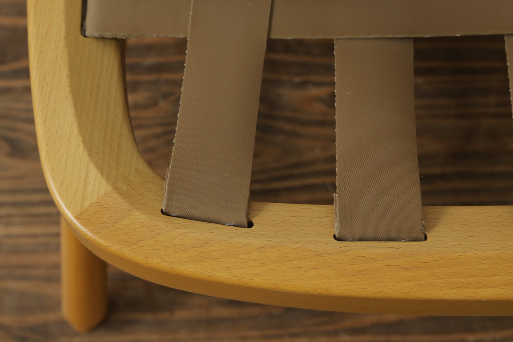 中古　美品　イギリス家具　ERCOL(アーコール)　エバーグリーン　気品のある佇まいが魅力の1人掛けイージーチェア(アームチェア、ラウンジチェア、ソファ、1人掛け、椅子、イス、英国、北欧)(定価約29万円)(R-066170)