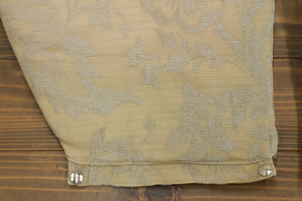 中古　美品　イギリス家具　ERCOL(アーコール)　エバーグリーン　気品のある佇まいが魅力の1人掛けイージーチェア(アームチェア、ラウンジチェア、ソファ、1人掛け、椅子、イス、英国、北欧)(定価約29万円)(R-066170)