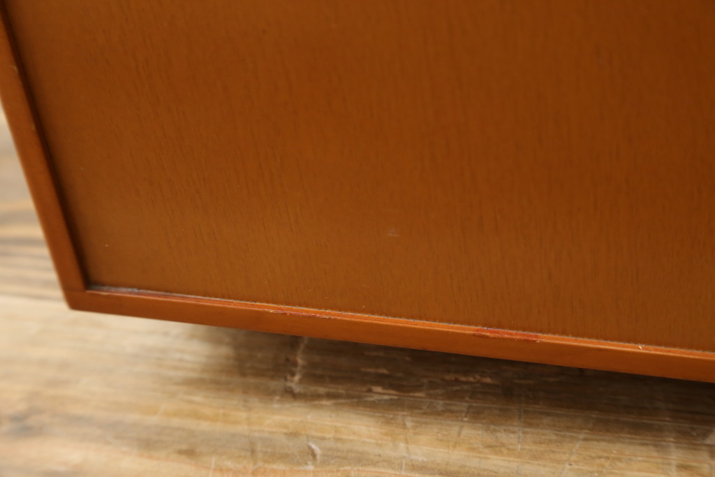 中古　美品　希少サイズ　arflex(アルフレックス)　COMPOSER(コンポーザー)　シンプルで洗練されたデザインが魅力的なキャビネット(収納棚、戸棚、飾り棚)(定価約25万円)(R-080435)