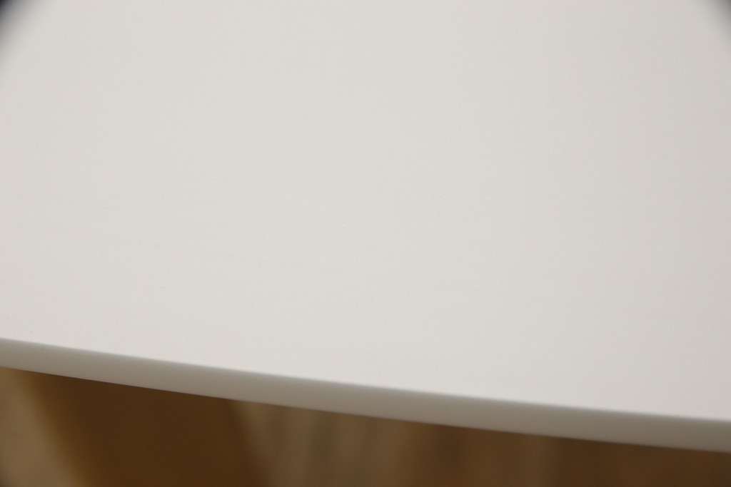 中古　新品同様!!　FRITZ HANSEN(フリッツハンセン)　ANALOG(アナログ)　JH43　北欧テイストのお部屋におすすめなダイニングテーブル(4人掛け、2人掛け、食卓)(定価約26万円)(R-066550)