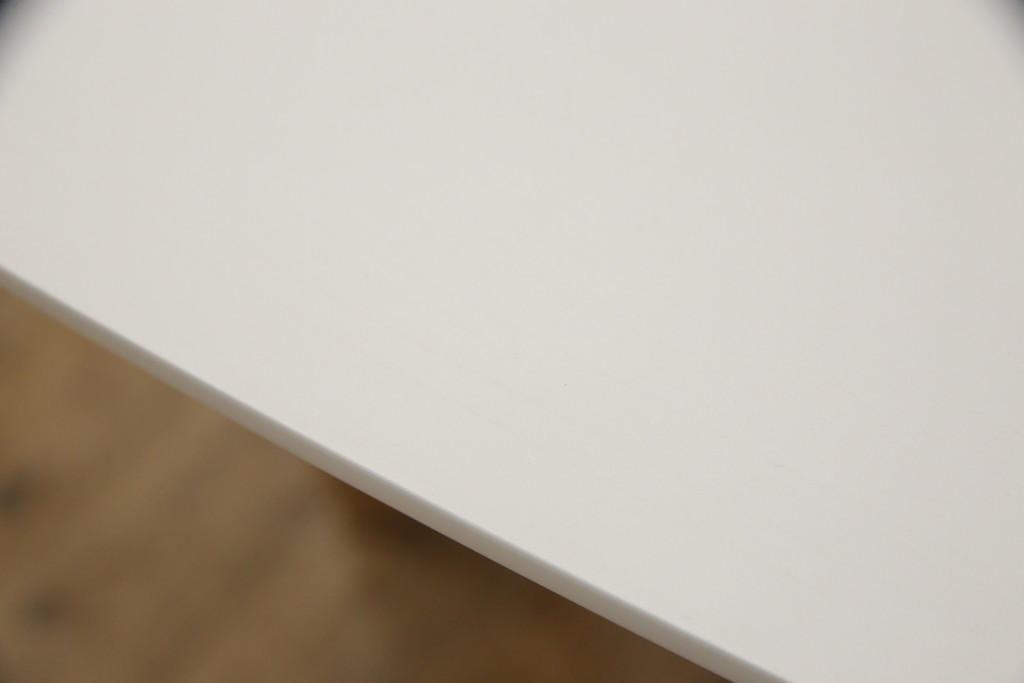 中古　新品同様!!　FRITZ HANSEN(フリッツハンセン)　ANALOG(アナログ)　JH43　北欧テイストのお部屋におすすめなダイニングテーブル(4人掛け、2人掛け、食卓)(定価約26万円)(R-066550)