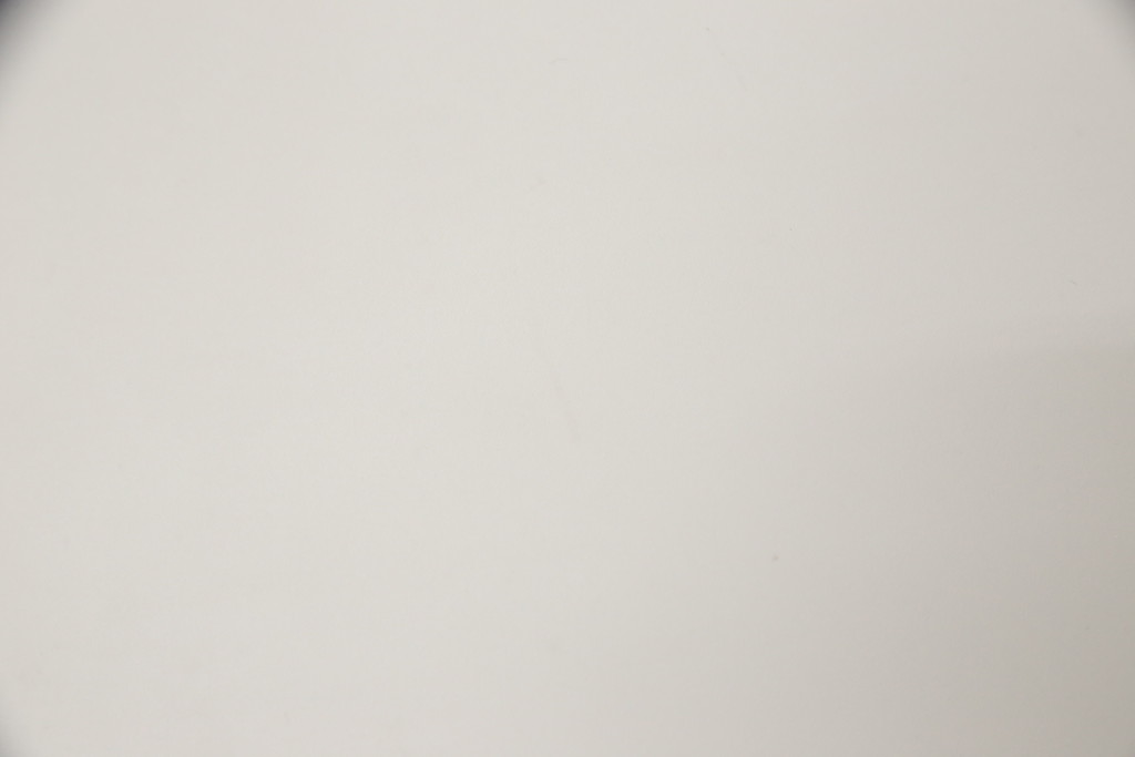 中古　新品同様!!　FRITZ HANSEN(フリッツハンセン)　ANALOG(アナログ)　JH43　北欧テイストのお部屋におすすめなダイニングテーブル(4人掛け、2人掛け、食卓)(定価約26万円)(R-066550)