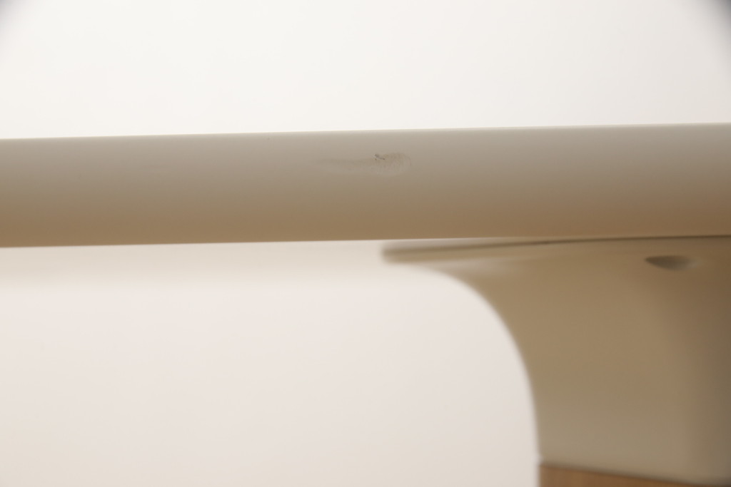中古　新品同様!!　FRITZ HANSEN(フリッツハンセン)　ANALOG(アナログ)　JH43　北欧テイストのお部屋におすすめなダイニングテーブル(4人掛け、2人掛け、食卓)(定価約26万円)(R-066550)