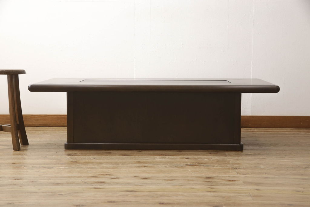 中古　美品　モリシゲ(森繁)　シンプルで洗練された雰囲気が漂う囲炉裏型センターテーブル(ローテーブル、座卓)(R-058352)