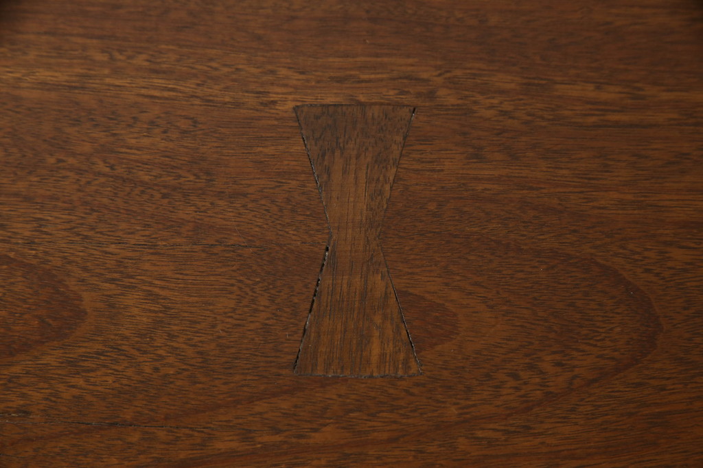 中古　BC工房　天板一枚板　ウォールナット材製の上質なダイニングテーブル(6人掛け、4人掛け、食卓、作業台)(R-066417)
