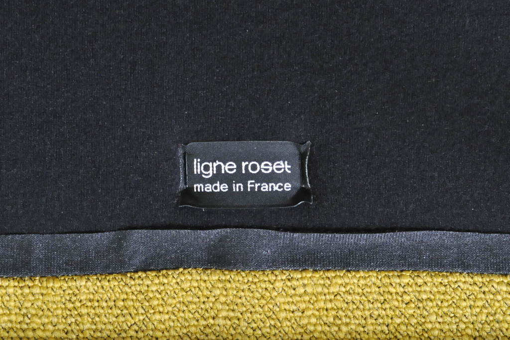 中古　極美品　リーン・ロゼ(ligne roset)　ロゼタダオ(ROSETTADAO)　クラシックなデザインと丸みのあるフォルムが優しい印象のダイニングチェア2脚セット(リーンロゼ、椅子、イス)(定価2脚で約21万円)(R-068134)