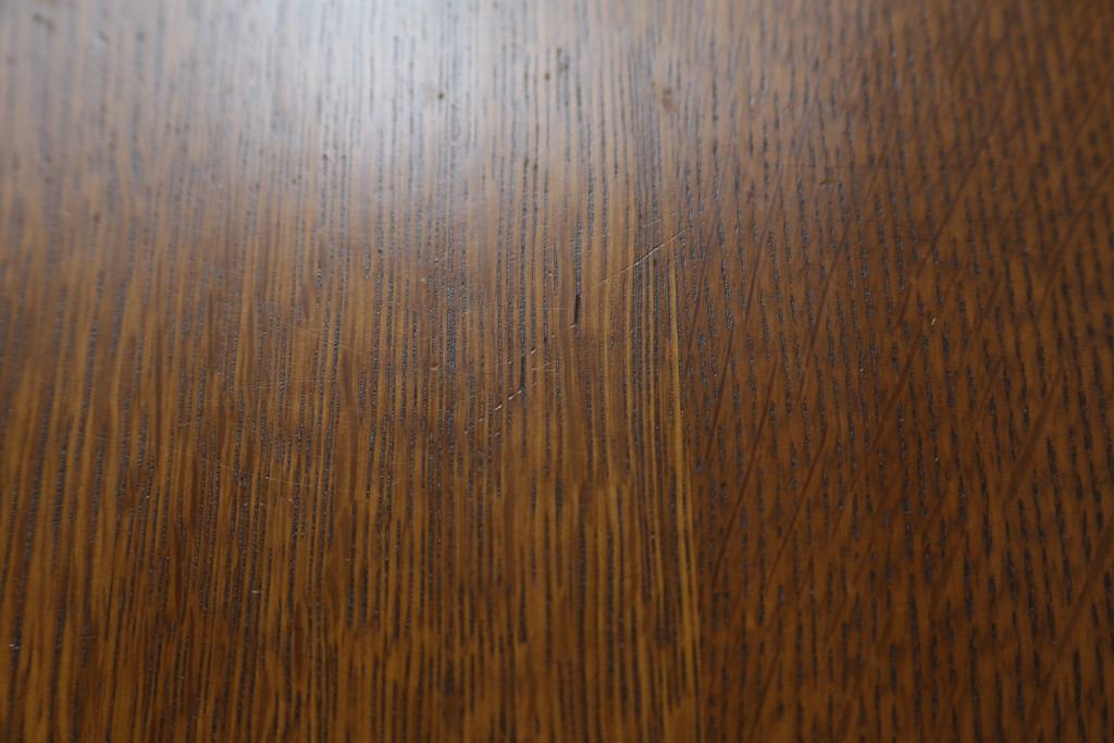 中古　美品!!　アメリカ　Stickley(スティックレー、スティックレイ)　89-757　洗練されたデザインが目を引くカクテルテーブル(Cocktail Table、リビングテーブル、センターテーブル、ローテーブル)(定価約48万円)(R-081266)