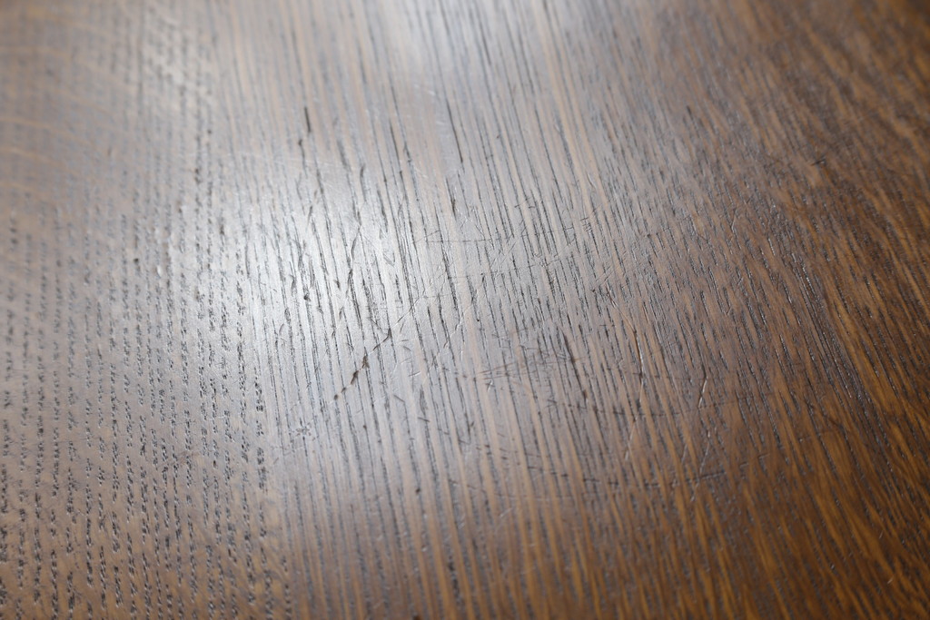 中古　美品!!　アメリカ　Stickley(スティックレー、スティックレイ)　89-757　洗練されたデザインが目を引くカクテルテーブル(Cocktail Table、リビングテーブル、センターテーブル、ローテーブル)(定価約48万円)(R-081266)