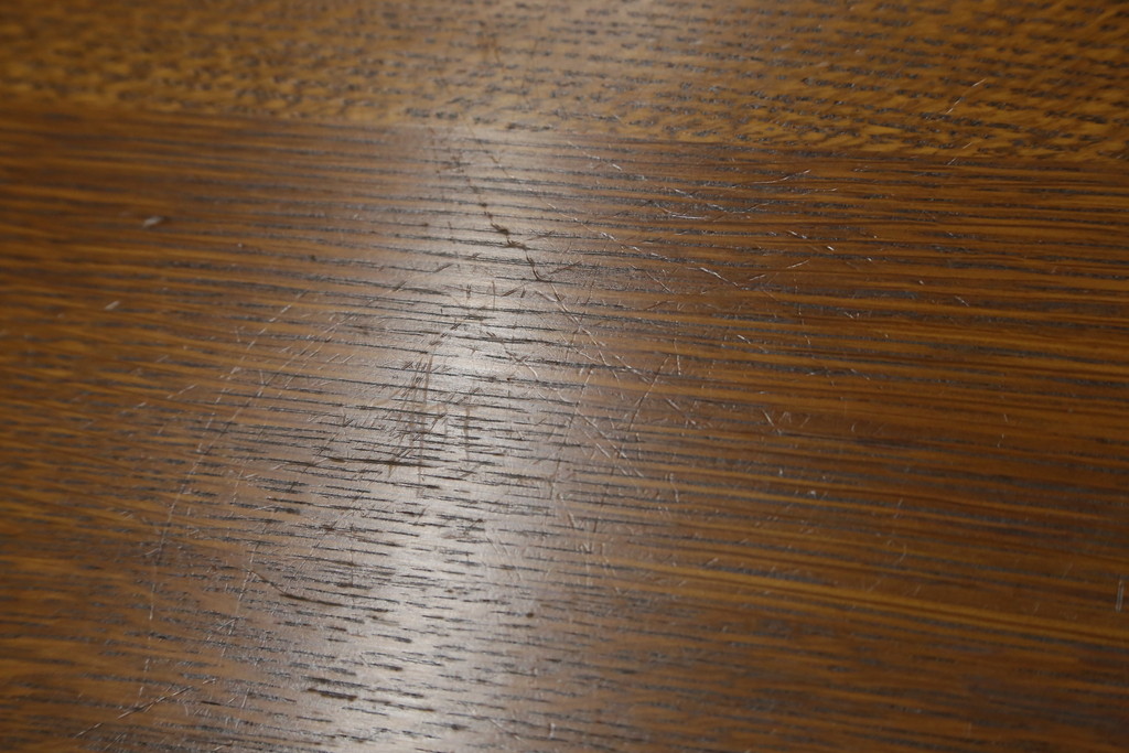 中古　美品!!　アメリカ　Stickley(スティックレー、スティックレイ)　89-757　洗練されたデザインが目を引くカクテルテーブル(Cocktail Table、リビングテーブル、センターテーブル、ローテーブル)(定価約48万円)(R-081266)