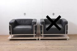 中古　美品　Cassina(カッシーナ)　ル・コルビュジエ(Le Corbusier)　LC3　GRAND MODELE(グラン モデル)　本革製　ポリエステルパッディング　シンプルモダンなデザインがかっこいい1人掛けソファ(1Pソファ、一人掛け)(定価約103万円)(R-083094)