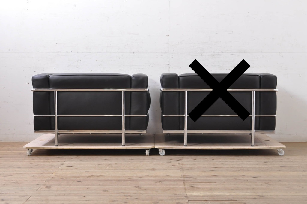 中古　美品　Cassina(カッシーナ)　ル・コルビュジエ(Le Corbusier)　LC3　GRAND MODELE(グラン モデル)　本革製　ポリエステルパッディング　シンプルモダンなデザインがかっこいい1人掛けソファ(1Pソファ、一人掛け)(定価約103万円)(R-083094)
