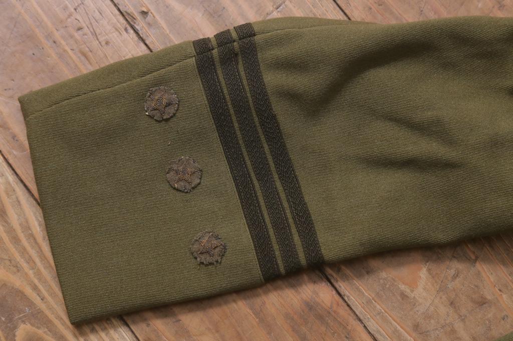 旧日本軍　陸軍大将軍服　襟章　偕行社(R-042197)