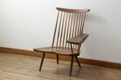 和製ヴィンテージ　小田急ハルク購入　ジョージナカシマ　LOUNGE ARM(ラウンジアーム)　One Arm(ワンアーム、片肘)　CN103　モダンに洗練された左アーム付きラウンジチェア(ジョージ・ナカシマ、アームチェア、イス、椅子、板座チェア、ビンテージ)(R-075938)