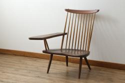 和製ヴィンテージ　小田急ハルク購入　ジョージナカシマ　LOUNGE ARM(ラウンジアーム)　One Arm(ワンアーム、片肘)　CN103　モダンに洗練された右アーム付きラウンジチェア(ジョージ・ナカシマ、アームチェア、イス、椅子、板座チェア、ビンテージ)(R-075939)