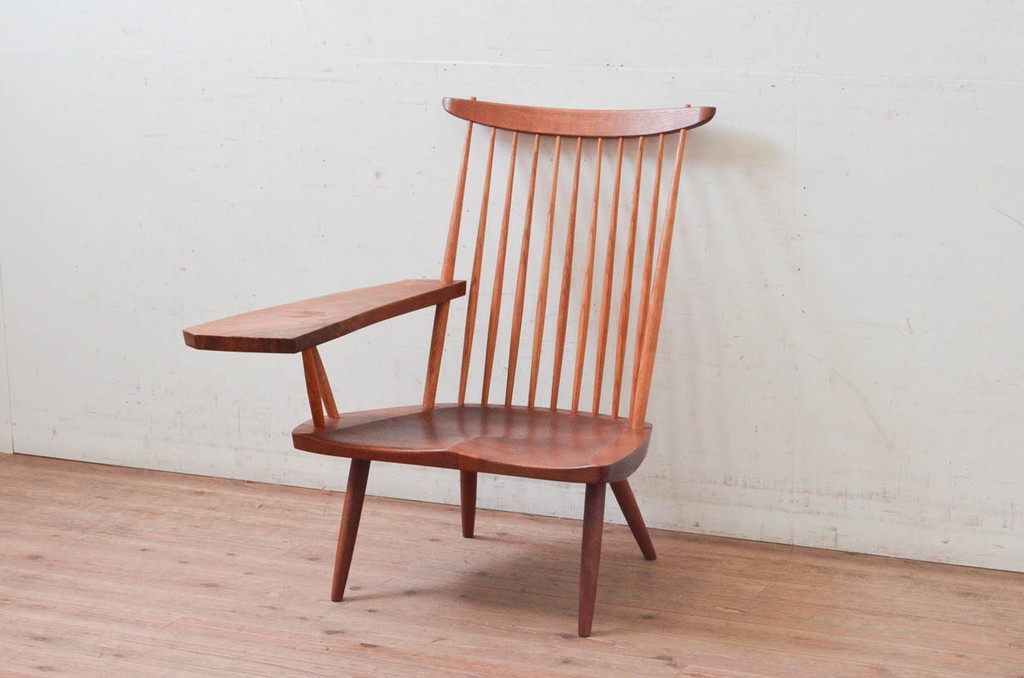 和製ヴィンテージ　小田急ハルク購入　ジョージナカシマ　LOUNGE ARM(ラウンジアーム)　One Arm(ワンアーム、片肘)　CN103　モダンに洗練された右アーム付きラウンジチェア(ジョージ・ナカシマ、アームチェア、イス、椅子、板座チェア、ビンテージ)(R-074175)