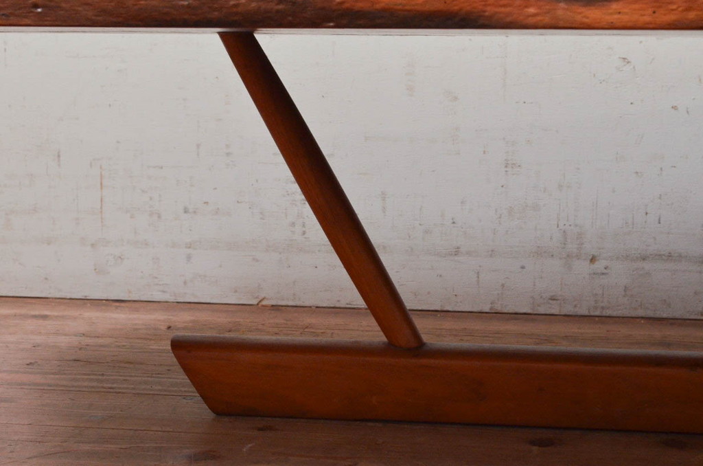 和製ビンテージ　レア　ジョージナカシマ　刻印なしの年代もの!!　小田急ハルク購入　MINGURENII COFFEE TABLE　濃淡の杢目が魅力的!素材のかたちを贅沢に活かしたコーヒーテーブル(ジョージ・ナカシマ、ミングレンII、ローテーブル、リビングテーブル、センターテーブル、ヴィンテージ、契り)(R-074177)