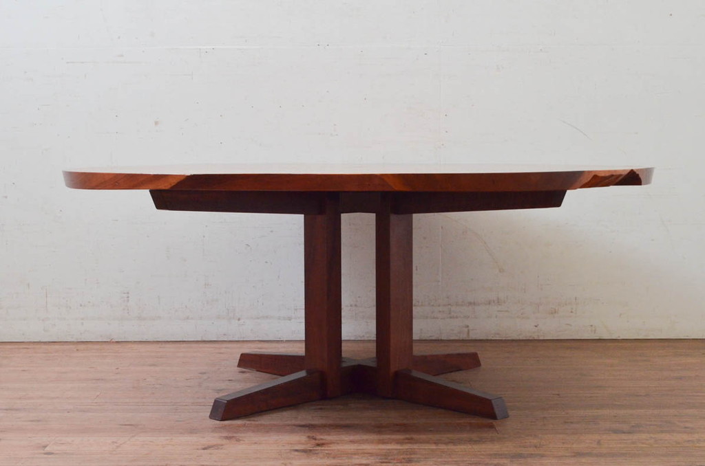和製ビンテージ　レア　ジョージナカシマ　刻印なしの年代もの!!　小田急ハルク購入　ROUND TABLE　素材のかたちと杢目を活かしたラウンドテーブル(ジョージ・ナカシマ、丸テーブル、ローテーブル、リビングテーブル、センターテーブル、ヴィンテージ、契り)(R-074179)