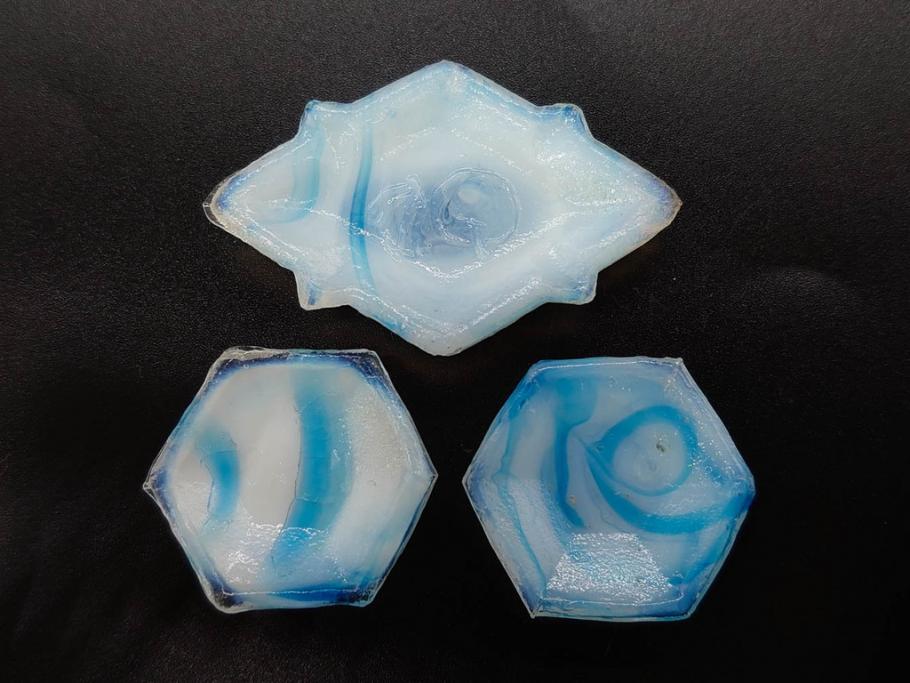 昭和初期　ガラス　マーブル　緻密な造りに目を奪われるミニチュア食器46点セット(コップ、皿、ペロペロ、ままごと、コンポート、カップ、硝子)(R-082894)