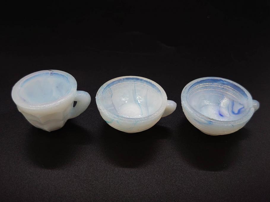 昭和初期　ガラス　マーブル　緻密な造りに目を奪われるミニチュア食器46点セット(コップ、皿、ペロペロ、ままごと、コンポート、カップ、硝子)(R-082894)