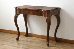 中古　美品　C.M.T.社　CONSORZIO MOBILIERI D'ARTE　象嵌入り　品のある佇まいの猫脚ドレッサー(デスク、コンソールテーブル、机、化粧台、鏡台、ミラー)(R-069229)