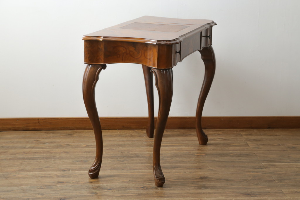 中古　美品　C.M.T.社　CONSORZIO MOBILIERI D'ARTE　象嵌入り　品のある佇まいの猫脚ドレッサー(デスク、コンソールテーブル、机、化粧台、鏡台、ミラー)(R-069229)