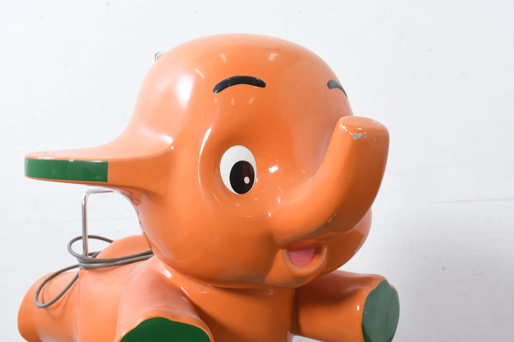佐藤製薬　サトウ製薬　乗り物　昭和レトロな空間づくりにおすすめのサトちゃんムーバー(ディスプレイ、店舗什器、薬局、乗物遊具)(R-082450)