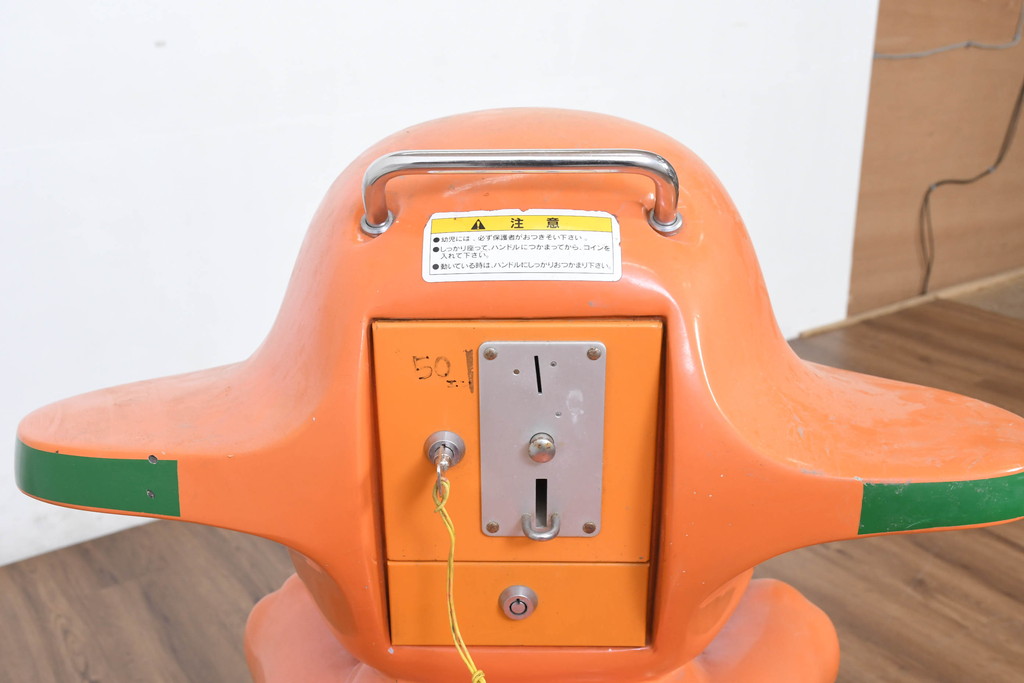 佐藤製薬　サトウ製薬　乗り物　昭和レトロな空間づくりにおすすめのサトちゃんムーバー(ディスプレイ、店舗什器、薬局、乗物遊具)(R-082450)