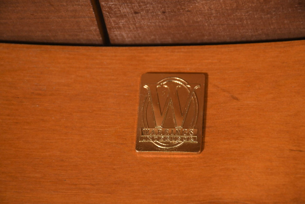 中古　超美品　ドイツ　最高級家具メーカー　WARRINGS(ウォーリングス)社　気品を感じる佇まいが素敵なエクステンションテーブル(ダイニングテーブル、丸テーブル、食卓、4人掛け、6人掛け、オーバル型)(定価約220万円)(R-082325)