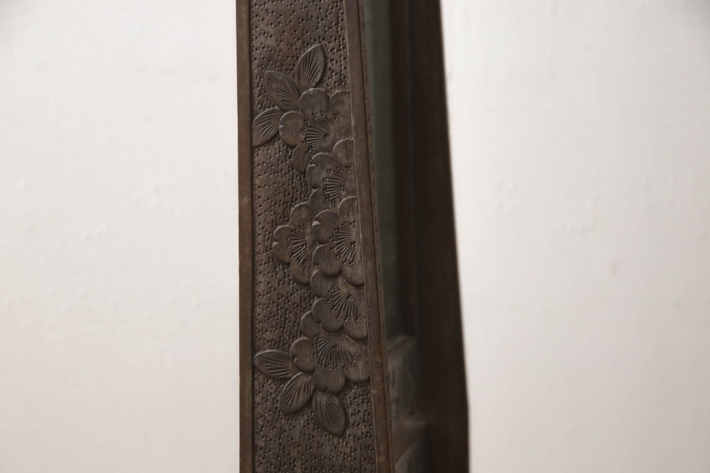  和製ビンテージ　伝統工芸　軽井沢彫り　咲き誇る桜の彫刻が美しいスタンドミラー(姿見、鏡、ヴィンテージ)(R-068685)