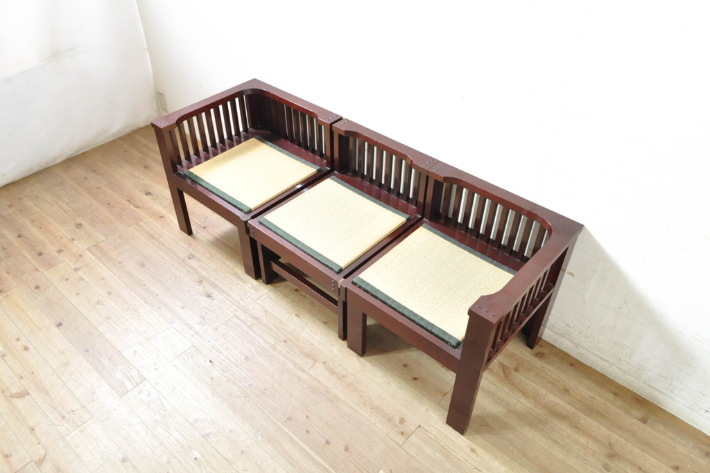 中古　遠野民芸家具　並べても分割しても使えるデザインが嬉しい畳ベンチ(長椅子、木製ベンチ、アームチェア、3人掛け)(R-074004)