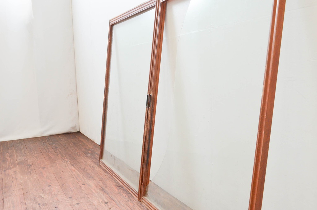 アンティーク建具　どこか懐かしさを感じるガラス窓2枚セット(引き戸、ガラス戸)(R-074194)