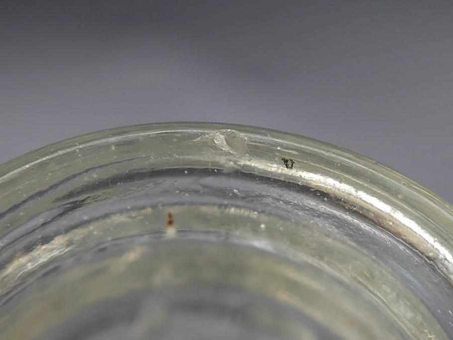 昭和初期　プレスガラス　上品なデザインが魅力のガラス瓶5点セット(バーマカレー、醤油瓶、調味料入れ、硝子)(R-082897)