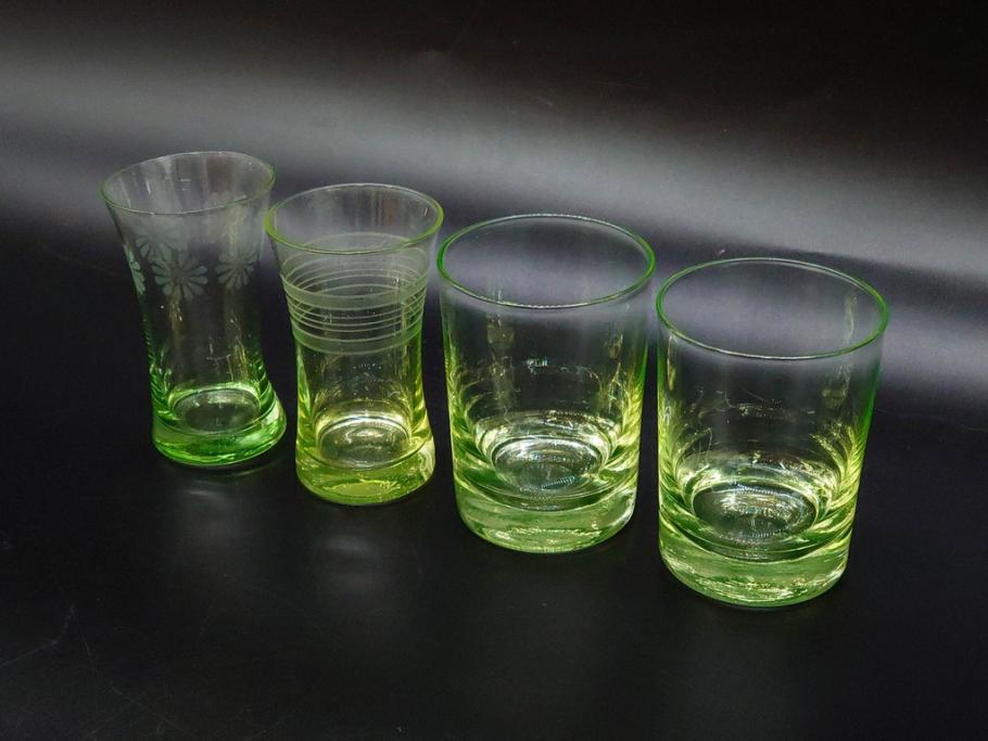 大正〜昭和初期　ウランガラス　美しい色合いが魅力のコップ4客セット(グラス、花模様、硝子、和ガラス)(R-082898)