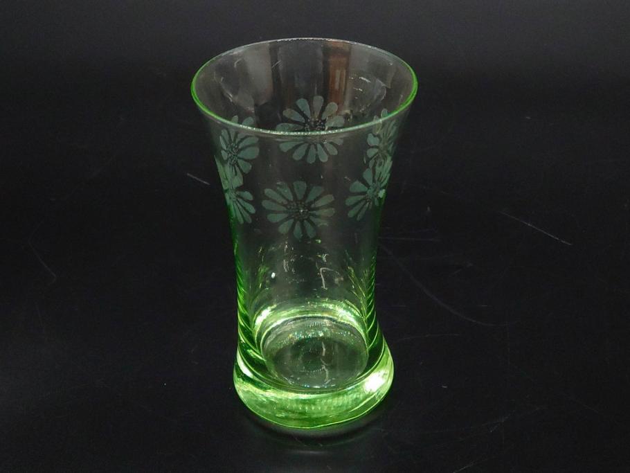 大正〜昭和初期　ウランガラス　美しい色合いが魅力のコップ4客セット(グラス、花模様、硝子、和ガラス)(R-082898)