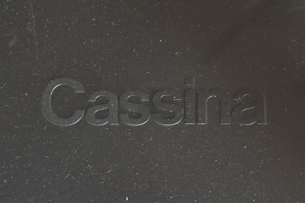 中古　Cassina(カッシーナ)　412　CAB(キャブ)　MARIO BELLINI(マリオベリーニ)　シンプルモダンな空間づくりに活躍するアームレスチェア2脚セット(ダイニングチェア、椅子、イス)(定価2脚で約52万8千円)(R-073993)