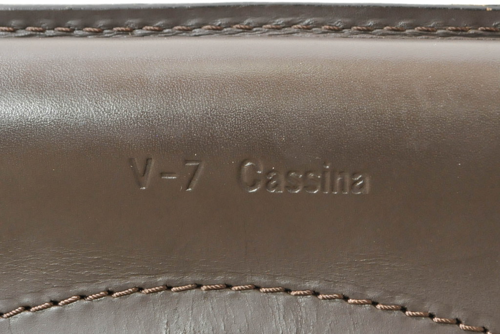 中古　Cassina(カッシーナ)　412　CAB(キャブ)　MARIO BELLINI(マリオベリーニ)　シンプルモダンな空間づくりに活躍するアームレスチェア2脚セット(ダイニングチェア、椅子、イス)(定価2脚で約52万8千円)(R-073996)