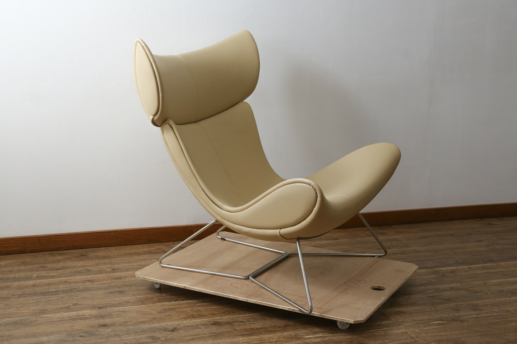 中古　美品　BoConcept(ボーコンセプト)　SQUILLA(スキラ)　インテリアのアクセントになる本革ラウンジチェア(レザー、1Pソファ、一人掛け、1人掛け、椅子、イス、北欧)(R-082840)