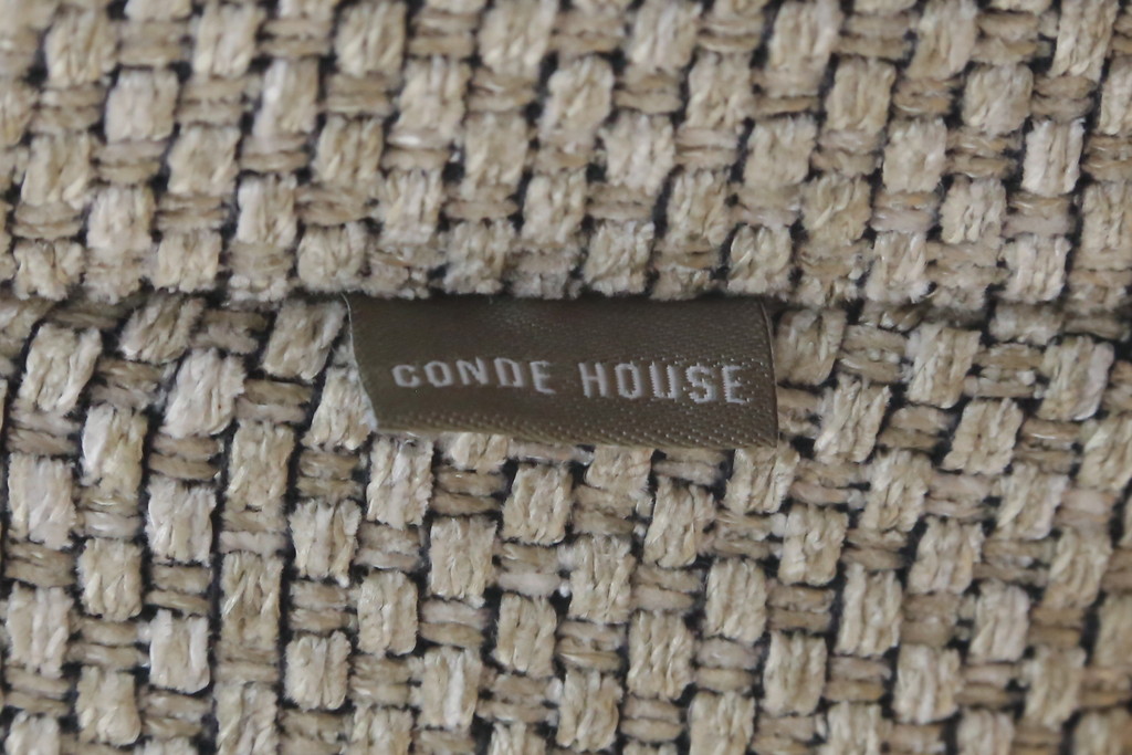 中古　美品　旭川家具　CONDE HOUSE(カンディハウス)　川上元美デザイン　クォード　ウォールナット　落ち着いた雰囲気が素敵な1Pソファ(椅子、イス、アームチェア、一人掛け、1人掛けソファ)(現行定価約66万円)(R-082905)